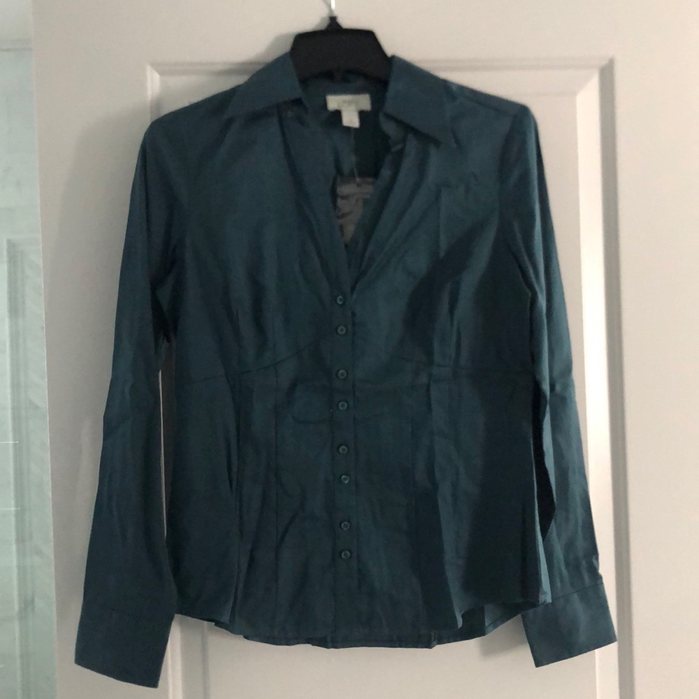 Button down shirt Ann Taylor Loft sz 8 NWT